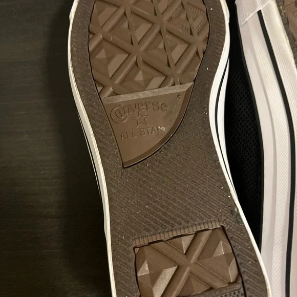 Converse Black and White Low-Top Sneakers - Picture 7 of 8